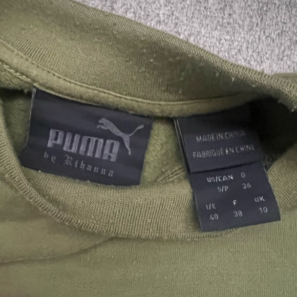 Puma X Fenty Cropped wide arm cropped sweatshirt in Olive green. Wm Sm/Medium - Picture 6 of 11